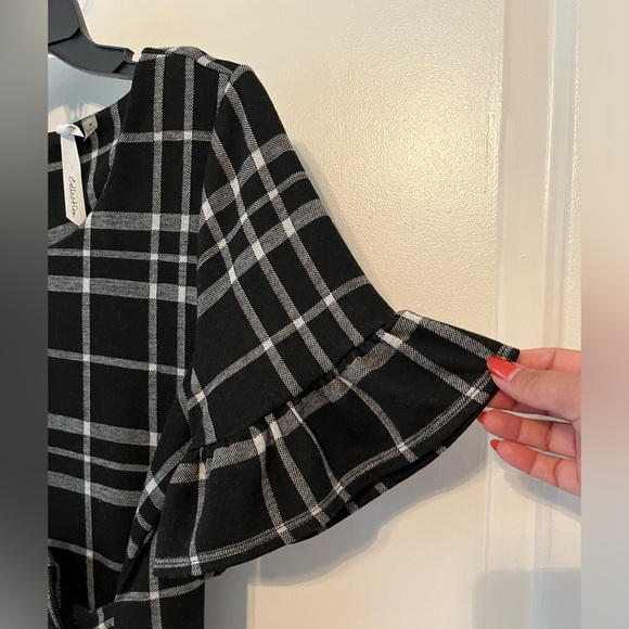 🖤⚪️ NY Collection window pane dress. EUC. Size Medium. 🖤⚪️ - Picture 5 of 11